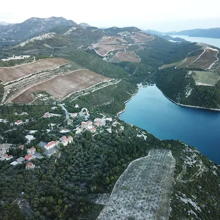 公寓 Sobe Nicole Opuzen (Dubrovnik-Neretva)